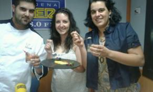 LA CADENA SER DE TARANCÓN CELEBRA SU 30 ANIVERSARIO CON LOS VINOS DE UCLÉS