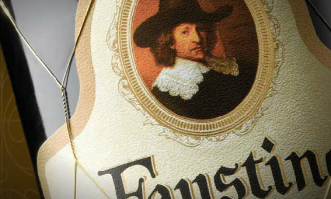 La revista 'Decanter' elige a Faustino I Gran Reserva 2001 como el mejor vino del año 2013