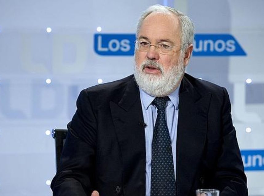 Arias Cañete logra un consenso básico con las 17 comunidades autónomas para aplicar la PAC