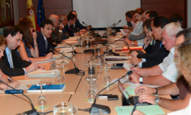 Primeras declaraciones del sector vitivinícola ante la destilación de crisis