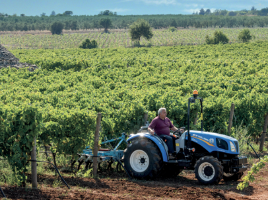 New Holland T3F: Innovador tractor compacto