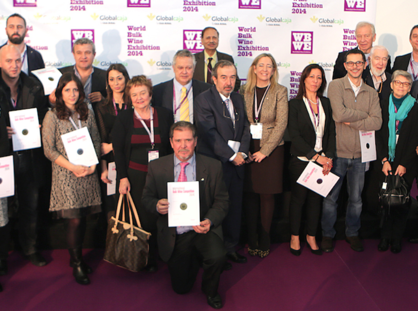 Mamerto de la Vara gana la única gran medalla de oro otorgada en la World Bulk Wine Competition