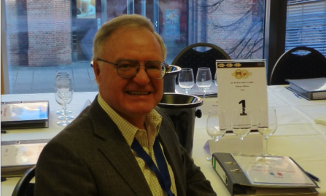 József Kosárka un gran embajador de Hungría József Kosárka un gran embajador de Hungría
