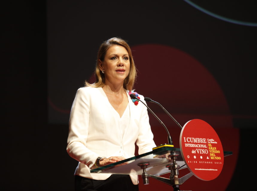 Cospedal: “La calidad debe ser la divisa de los vinos de Castilla-La Mancha”