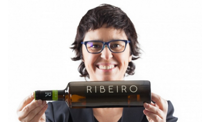 Ribeiro presenta a su nueva gerente: Cristina Alcalá Ribeiro presenta a su nueva gerente: Cristina Alcalá