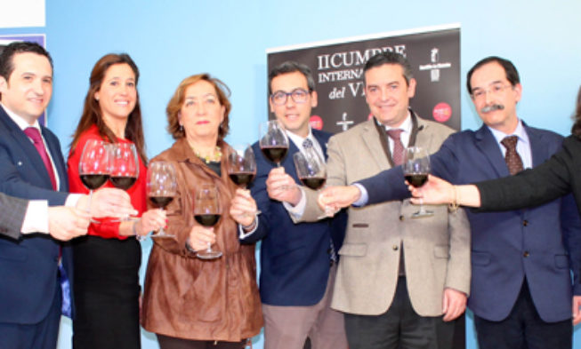 Soriano: “la II Cumbre Internacional del Vino promoverá el reconocimiento mundial de la calidad de los vinos de Ciudad Real”