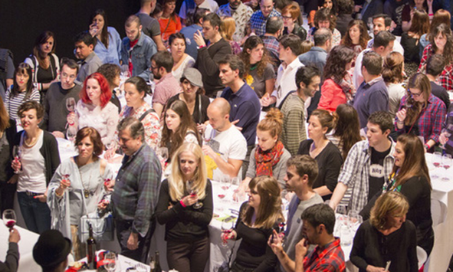 Las denominaciones de origen Catalunya y Ribeiro apuestan por rejuvenecer su público en Enofestival Las denominaciones de origen Catalunya y Ribeiro apuestan por rejuvenecer su público en Enofestival