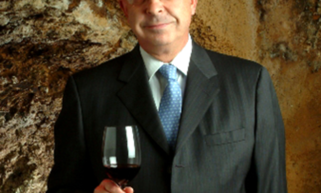 Félix Solís aclara que su intención es evitar el cierre de la bodega pese a estar al borde del colapso Félix Solís presentó el Museo del Vino de Pagos del Rey