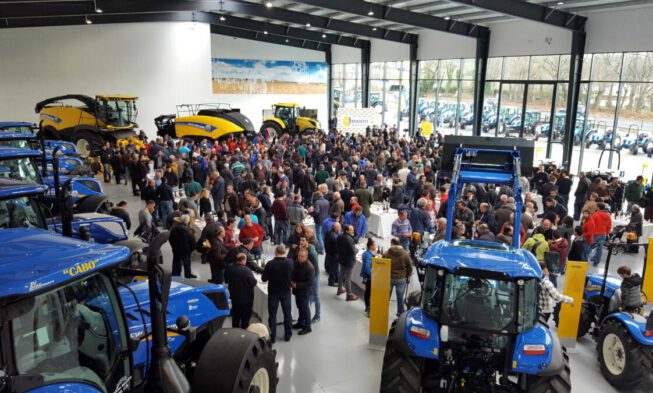 New Holland inaugura su nuevo concesionario oficial en Lugo
