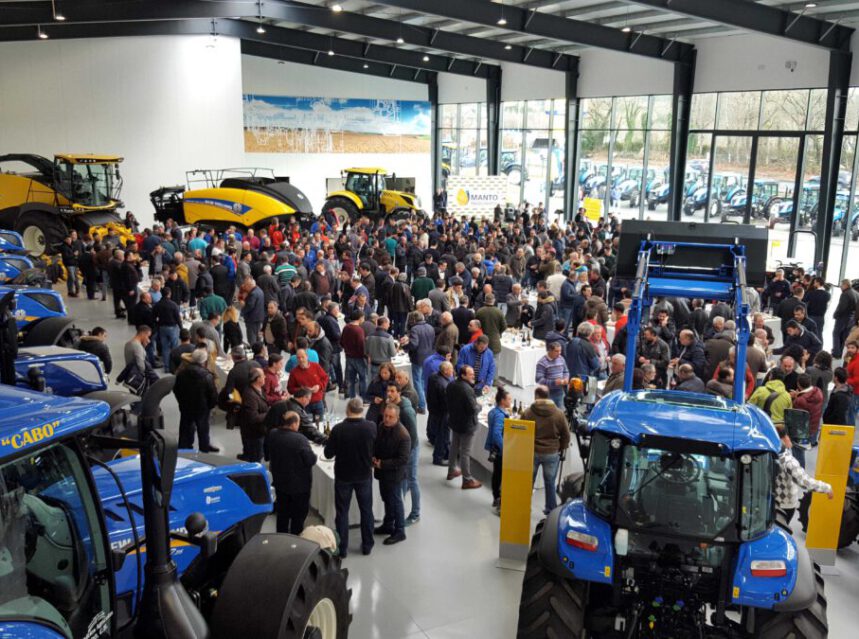 New Holland inaugura su nuevo concesionario oficial en Lugo