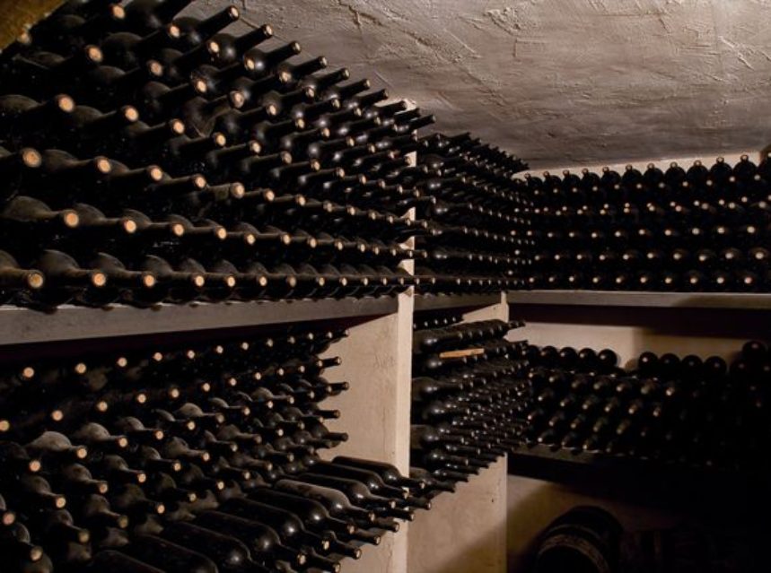 Las exportaciones españolas de vino aumentaron un 20% hasta mayo y se sitúan en los 882,4 millones de litros Las exportaciones españolas de vino aumentaron un 20% hasta mayo y se sitúan en los 882