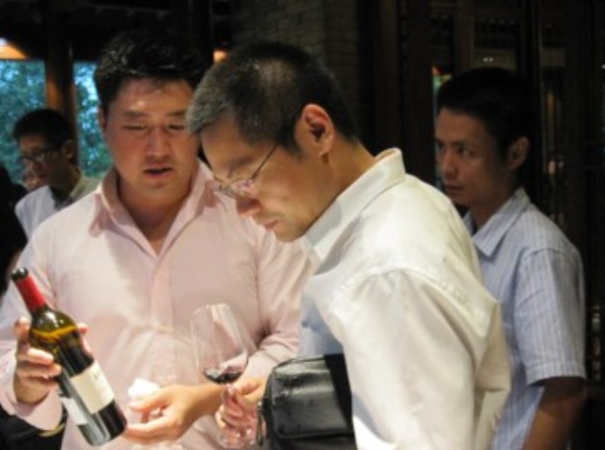 China elimina los aranceles a la exportación de vino europeo