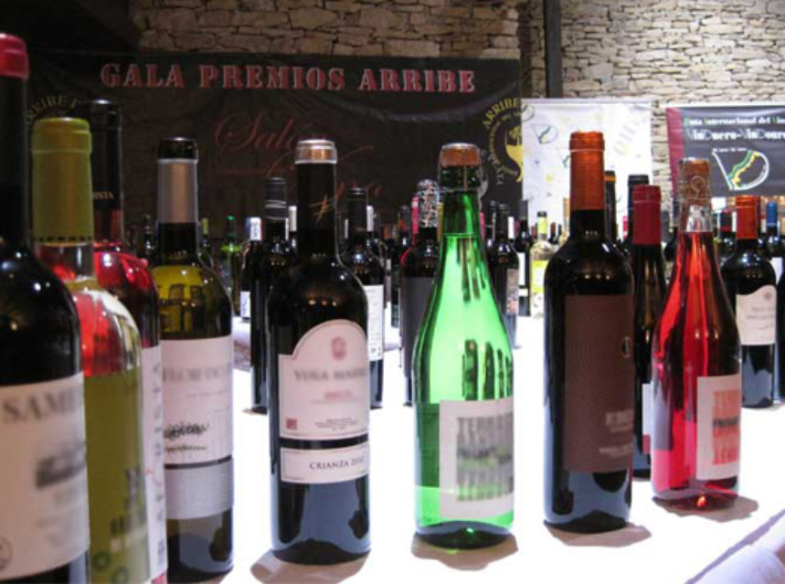 Abierto el plazo de inscripción para que las bodegas presenten sus vinos al Concurso Internacional “Premios Arribe 2014” Abierto el plazo de inscripción para que las bodegas presenten sus vinos al Concurso Internacional “Premios Arribe 2014”