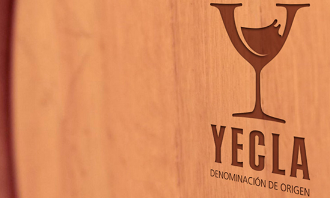 Yecla muestra su potencial en su Concurso Anual de Vinos