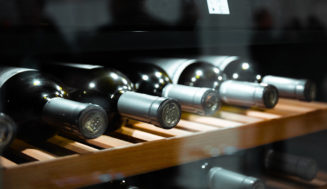 Los aranceles de Trump pasan factura al vino español a junio de 2025