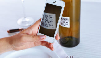 La Organización de Consumidores y Usuarios alerta: el código QR en el vino no garantiza una información clara para el consumidor