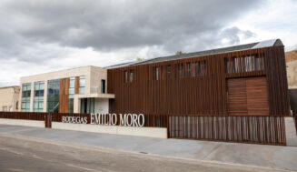 Emilio Moro inaugura su bodega en El Bierzo