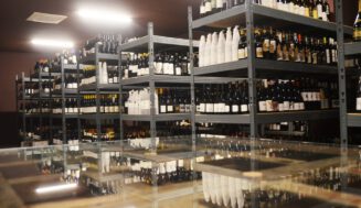 Estudio sobre el potencial de guarda de los vinos  blancos gallegos