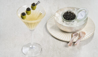 Caviar ecológico maridado con cócteles y espumosos
