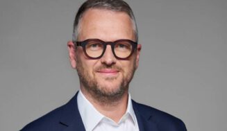 Frank Schindler toma las riendas de ProWein: «Pasos audaces» para defender el trono frente al auge de Wine Paris