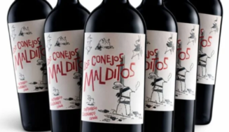 Los Conejos Malditos’ celebran el triunfo: el vino toledano que acompañó a DiCaprio en la gran noche de los Oscar 2026