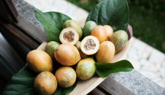 El maracuyá, una fruta agridulce disponible en Cuba durante todo el año El maracuyá, una fruta agridulce disponible en Cuba durante todo el año